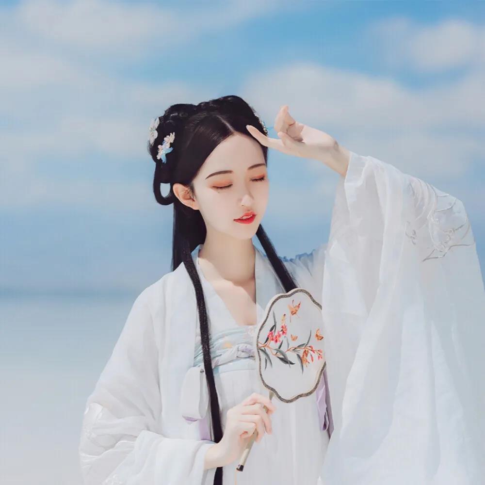 「QQ最新唯美网名精选，诗意昵称大赏，让你瞬间拥有小红书上的文艺气息！」