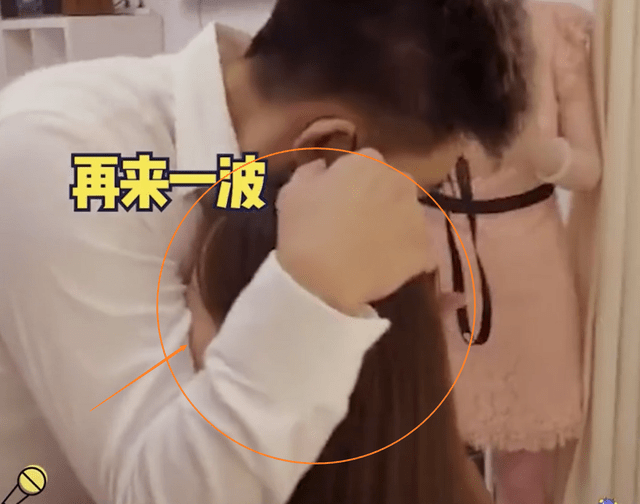 探索隐秘耳洞艺术,最新穿耳骨视频大放送