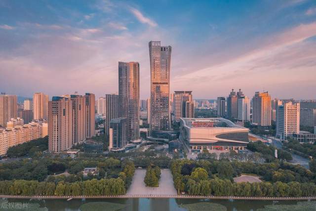 洛阳最新楼市指南，如何选购房产的全方位指南