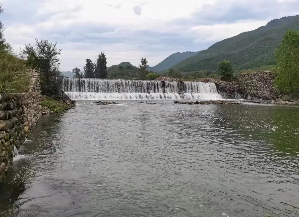京郊最新房价概览，市场走势与观点碰撞