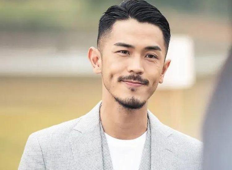 40岁女人最新发型,40岁女人最新发型,巷弄深处的秘密秀场