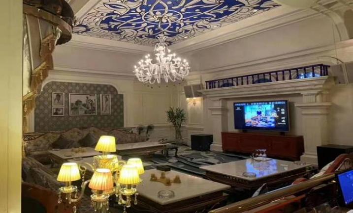 济南夜总会最新动态,城市变迁中的自信与成就感