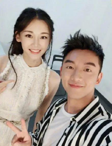 ?？钚碌缡泳绲缬把菀?，星光下的全新表现探讨