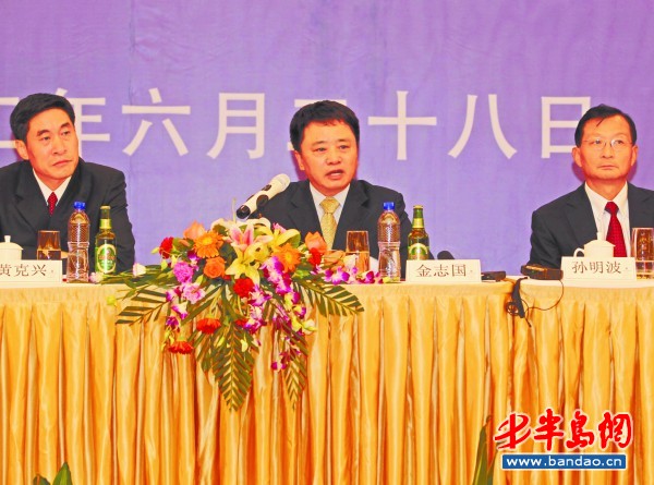 青岛领导调整最新动态，城市在变，领导在引领成长之路