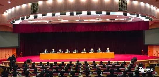 青岛领导调整最新动态,城市在变,领导在引领成长之路