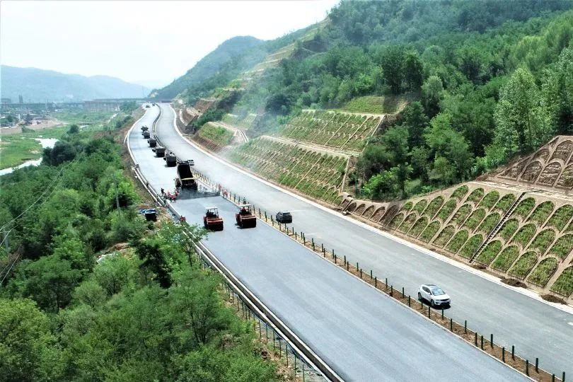 绥延高速最新动态，温情时光在路上