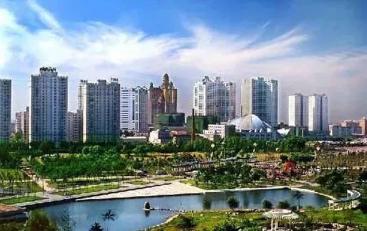 沈阳最新十大烂楼盘,沈阳最新十大烂楼盘背后的故事——小巷中的独特小店探秘