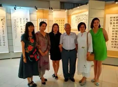 黄金最新报道,黄金最新报道，全球黄金市场的动态与前景展望