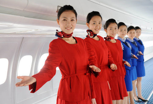 最新准空姐的蓝天梦与日常温馨时光