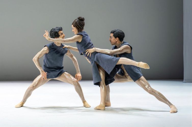 创新与传统的交融,最新跳舞作品震撼呈现!