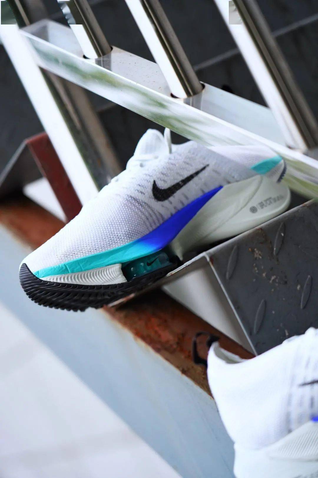 耐克Next最新系列，与自然美景同行，探寻内心平和之旅