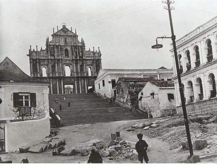 新澳门三期必开一期,数据驱动决策_随行版18.320