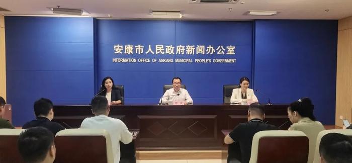 2024年资料大全免费,专家权威解答_精选版32.897