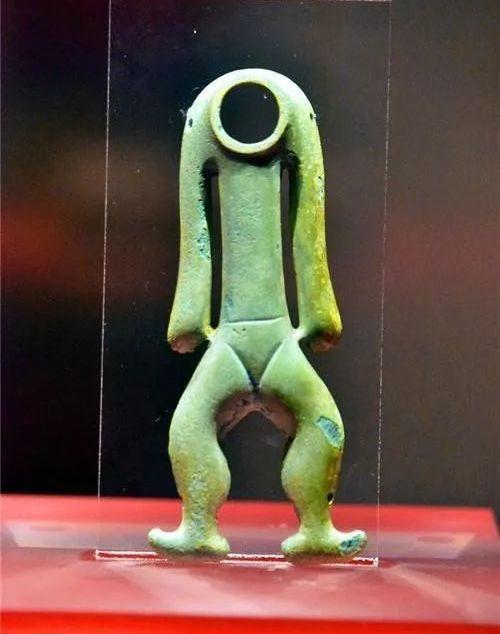 澳门二四六天天免费好材料,科学解说指法律_流线型版95.850