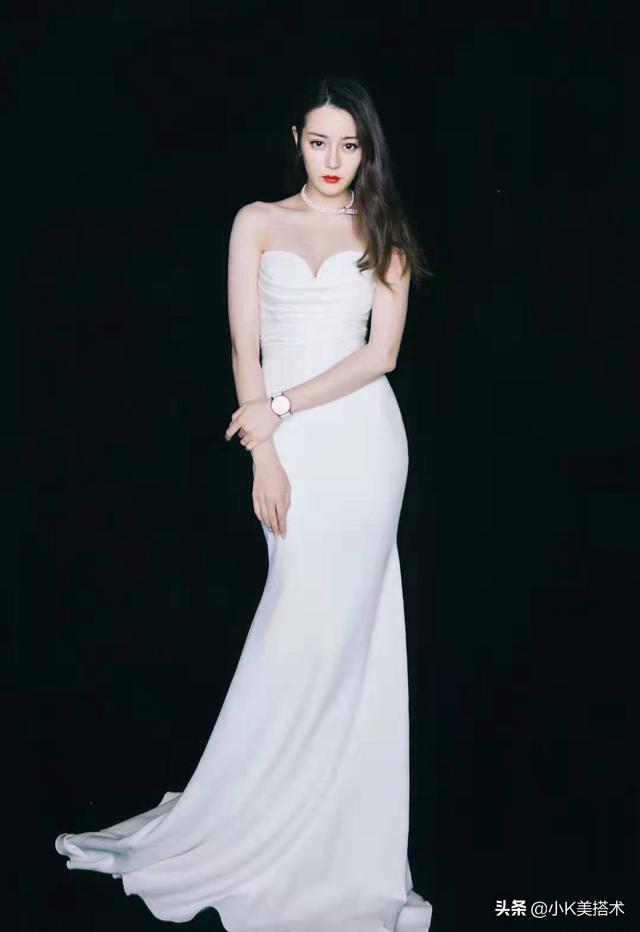 科技时尚的未来之选,最新鱼尾裙潮流概览