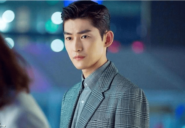 知名男星张若昀紧急道歉,综合计划评估_经典版72.253