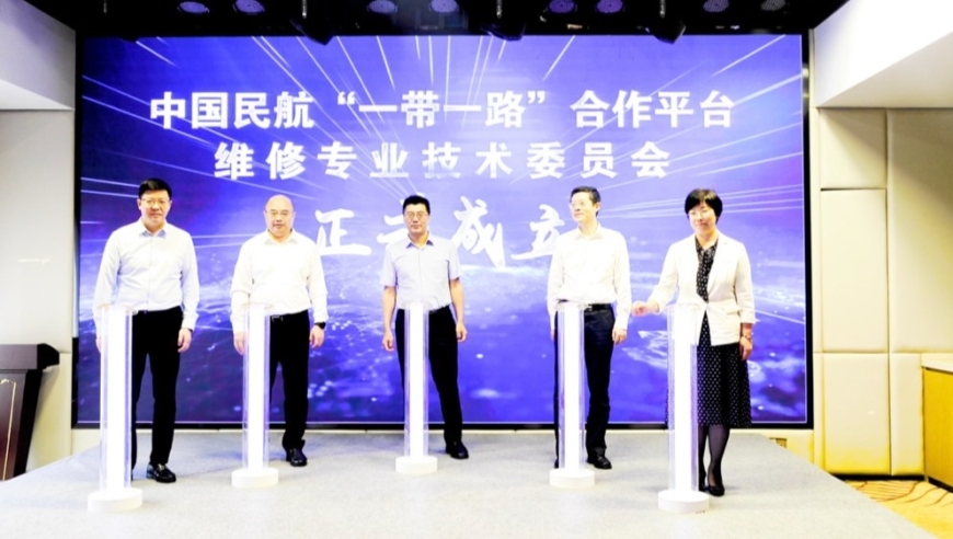 2024新奥正版资料大全,数据导向程序解析_迅捷版24.643