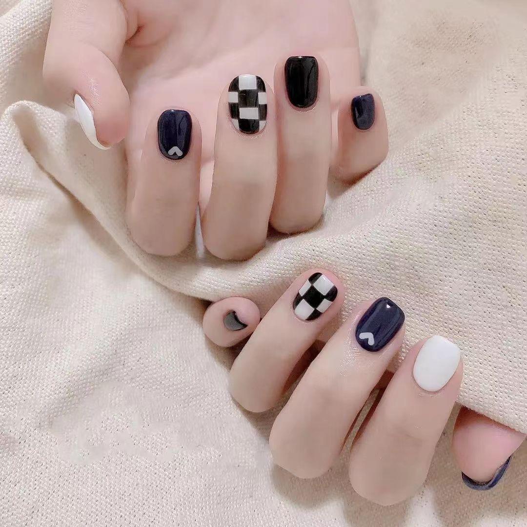 最新美甲短，时尚潮流还是短暂风靡？