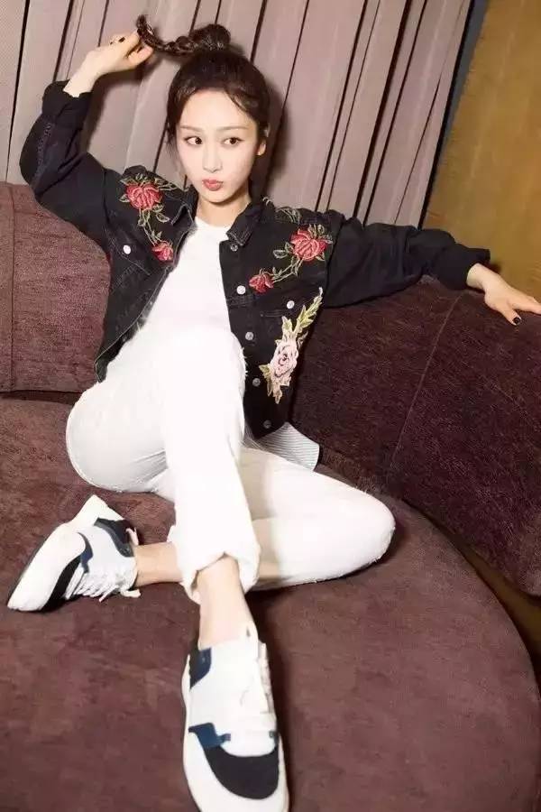 杨紫最新商务动态,星途闪耀的商业布局展望