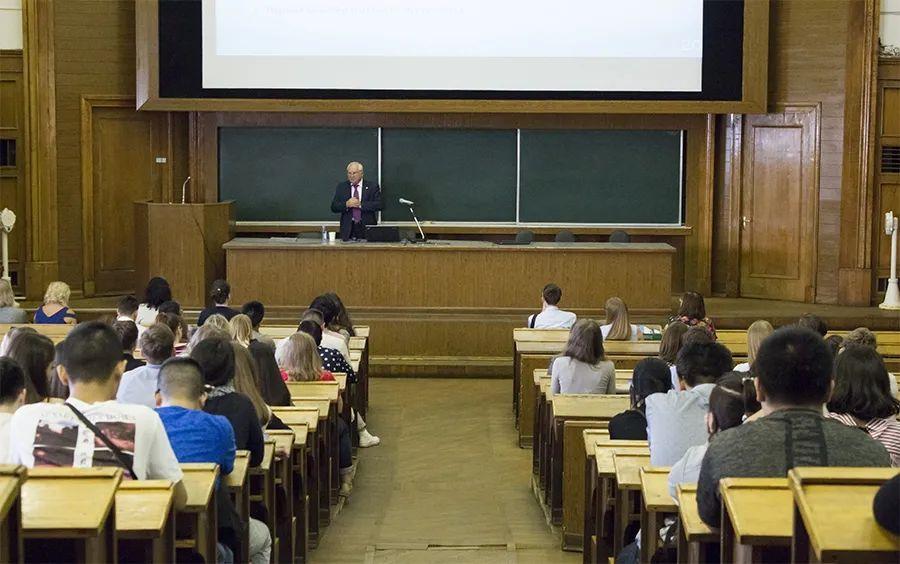 自然美景探秘之旅,口译最新材料引领内心平和之旅的启程