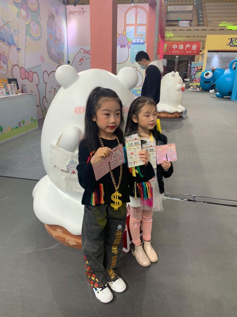 变装乐园最新风尚,小巷深处的时尚秘密揭秘