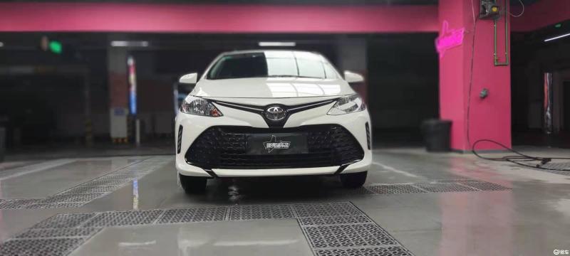 探索小巷隐藏宝藏，最新款FS独特之旅