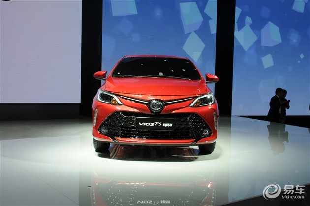 探索小巷隐藏宝藏,最新款FS独特之旅