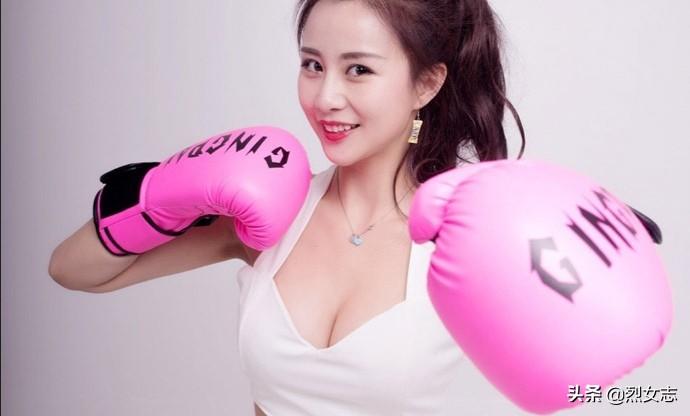 纪文君最新科技产品引领未来生活,精彩因科技而触手可及