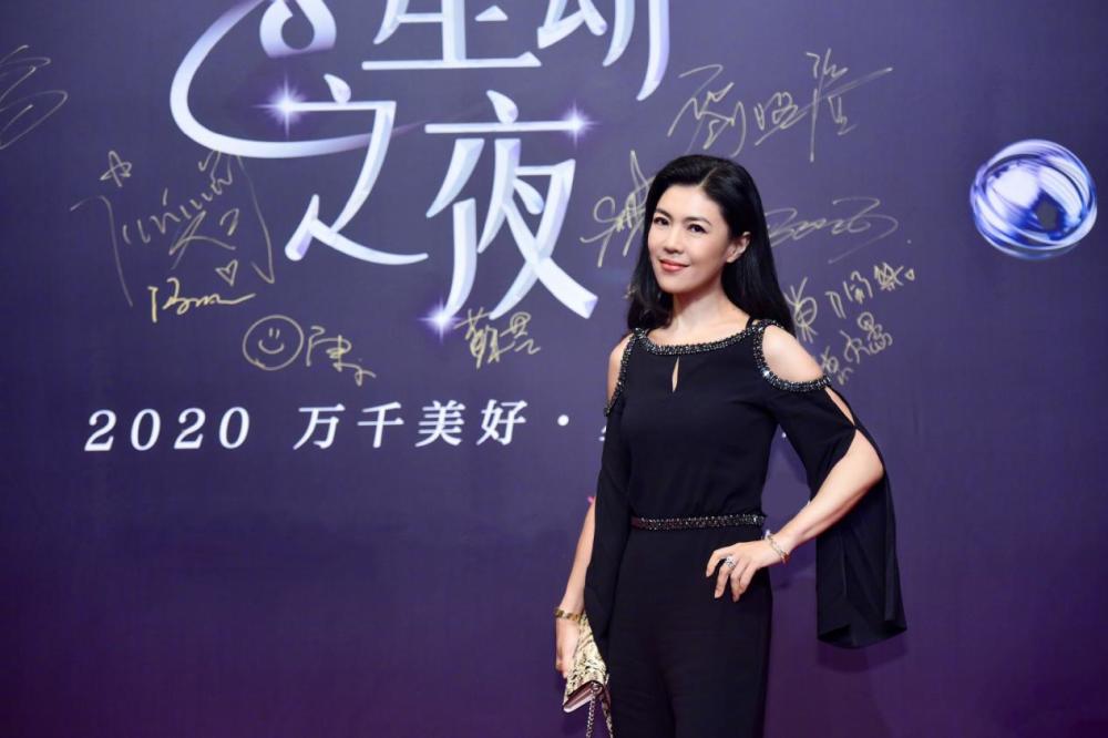 新澳门天天开奖澳门开奖直播,专业解读方案实施_明星版8.531