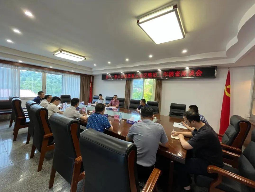 最新的重点地区,重磅推出揭秘最新重点地区的高科技产品，领略未来生活新境界！