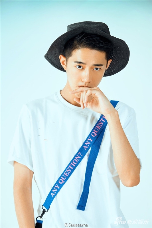 梁靖康最新阳光日常照片曝光,温暖瞬间捕捉瞬间心动