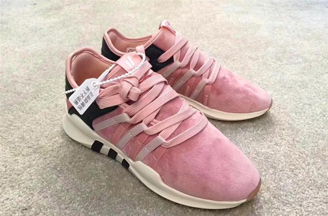 最新鞋子款式及选购指南,时尚潮流之选