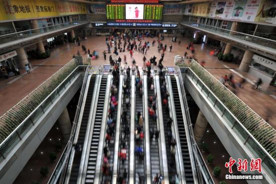 香港三期内必开一期,连贯性方法执行评估_未来版30.607