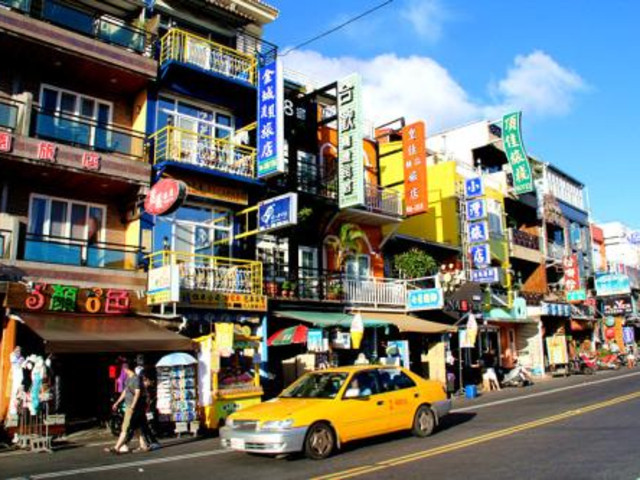 台湾回上海最新,巷弄深处的美食奇遇