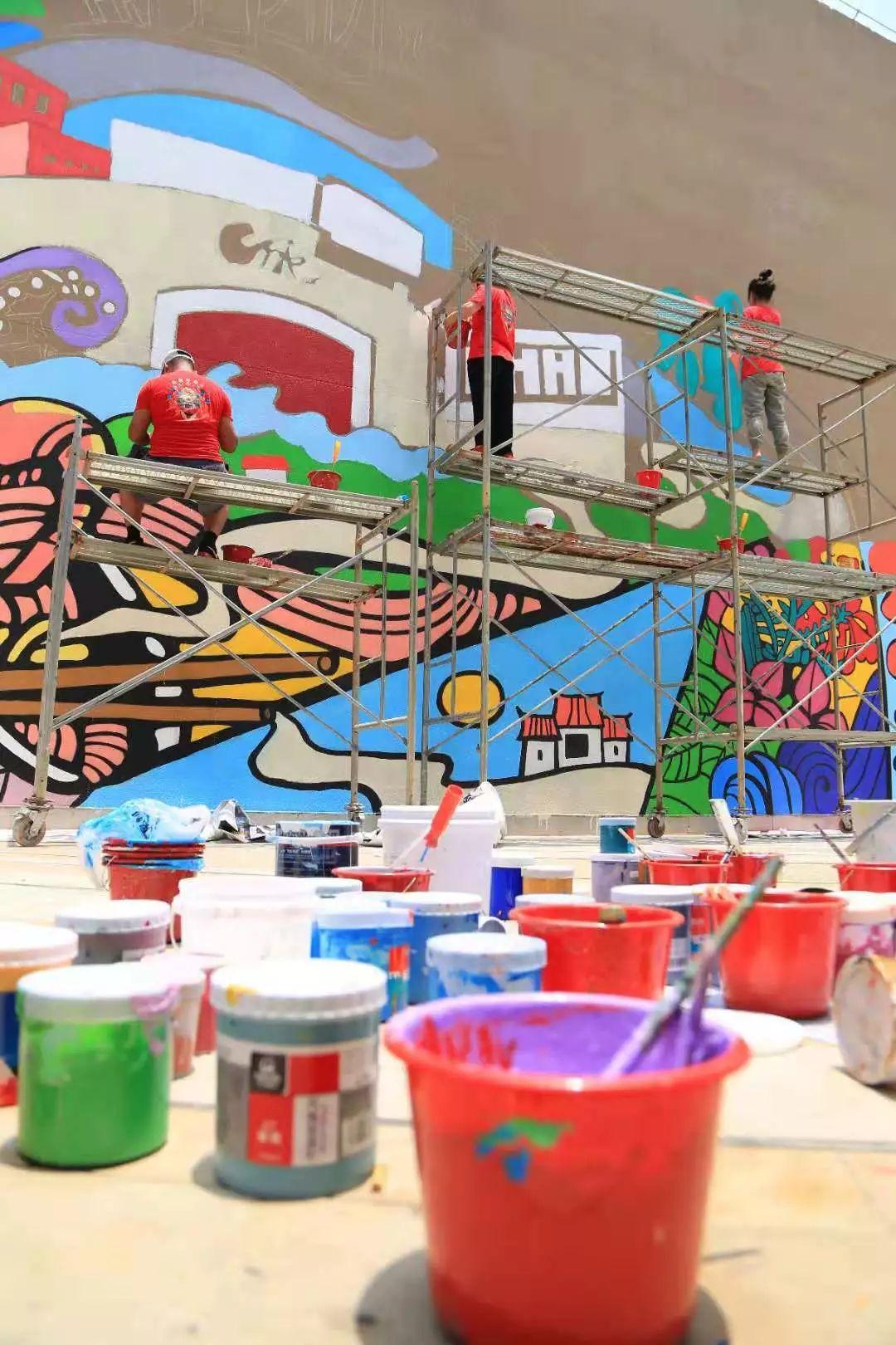 最新网红打卡点，探索潮流新坐标