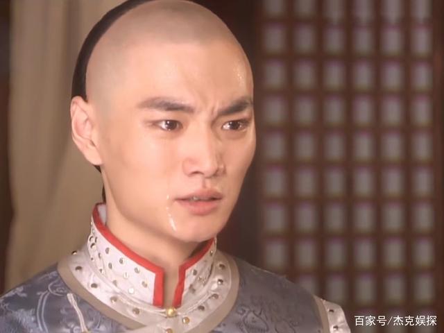 四爷演员的成长之路,变化、学习与自信的力量