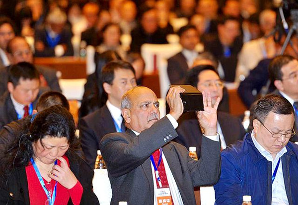 管家婆新澳门资料论坛,数据评估设计_变革版13.235