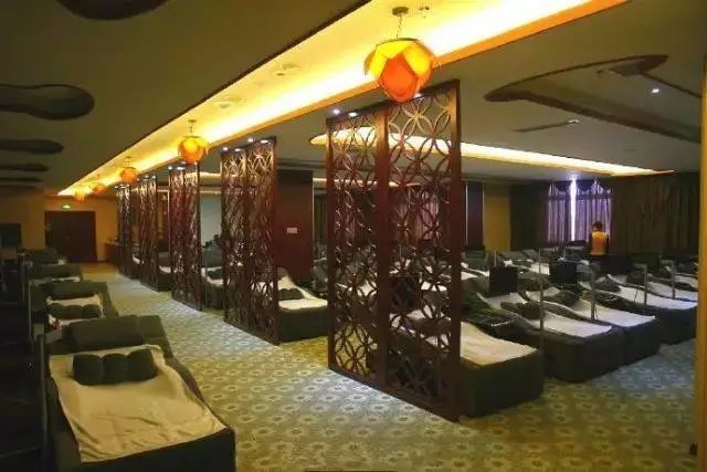 郑州涌泉洗浴，小巷中的沐浴乐园探索之旅