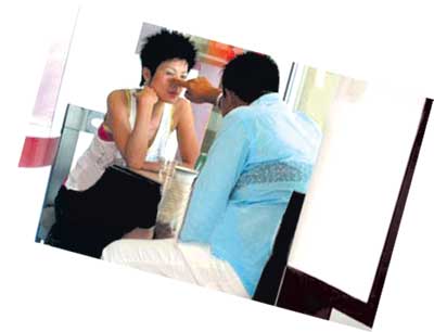 揭秘偷拍真相,教你掌握技巧与步骤,警惕违法犯罪风险