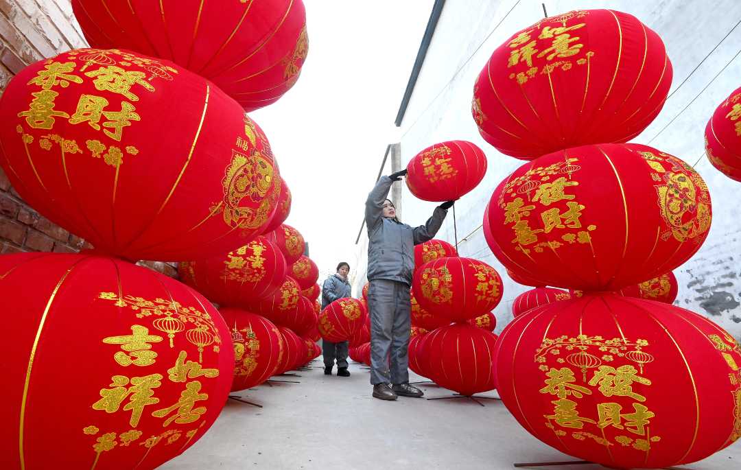 最新灯笼资讯探索自然美景之旅，寻找内心的宁静与平和