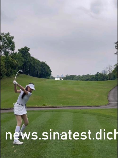 闫盼盼探寻自然美景之旅,内心平和宁静的追寻