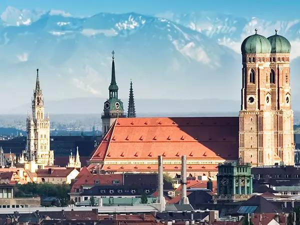 最新欧洲站，友情与陪伴的温馨日常时光