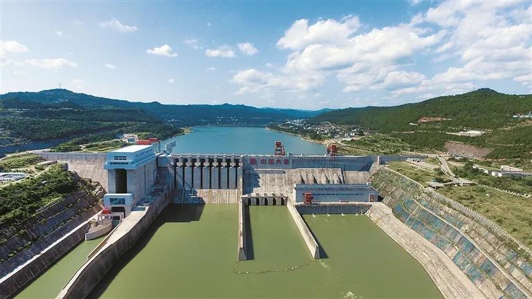 大唐发电最新动态,自然美景探索之旅