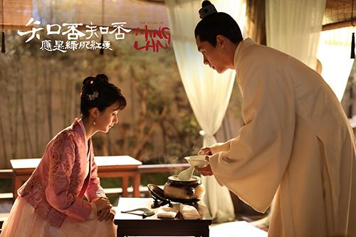 演员刘岳，演艺之路的闪耀之星