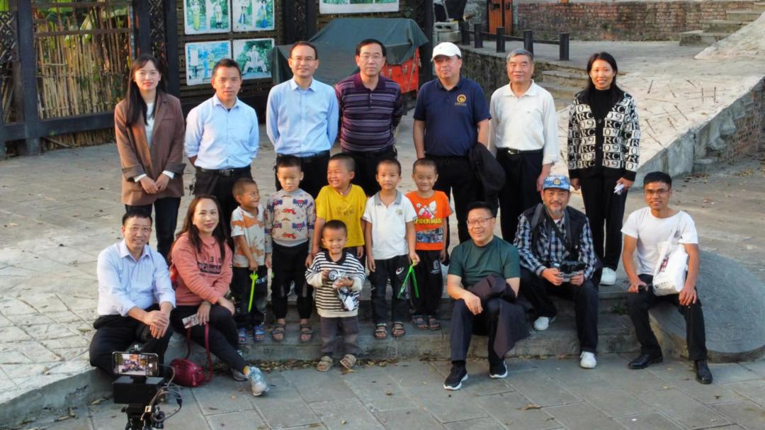 散文诗歌比赛的温馨故事与诗意角逐