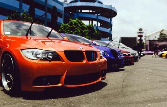 小巷深处的特色小店揭秘，二手车估价秘籍大公开！