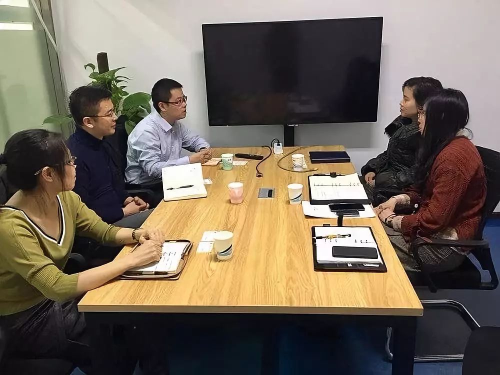 国盟集团最新动态及小巷中的独特风味探索揭秘