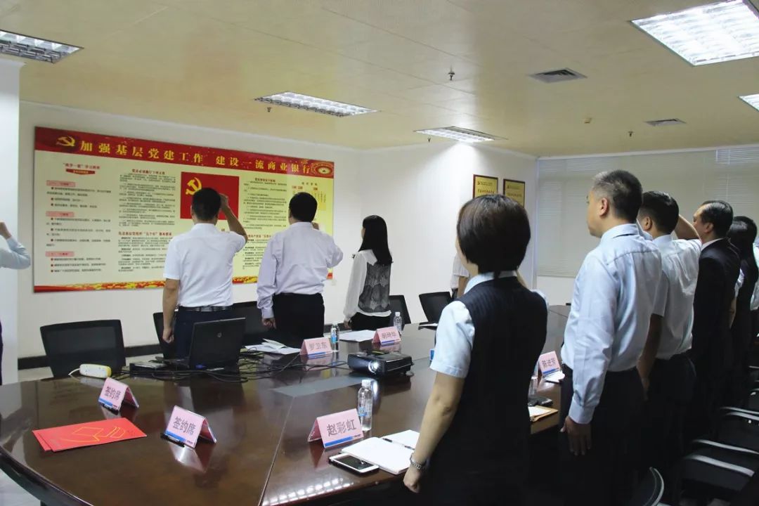 高明区教育局最新资讯揭秘，小巷深处的独特教育风景与美食宝藏探索