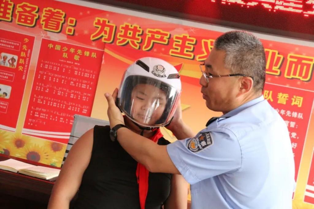 潘婷最新宣传视频,引领美发新风尚,瞬间展现闪耀魅力