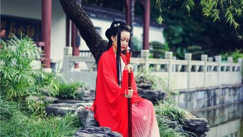 红衣哥新作,探索艺术新领域的创新之旅